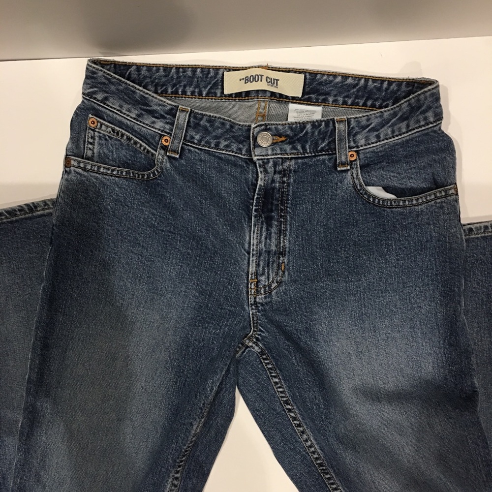 Like New Gap 8.5" front rise bootcut jeans.